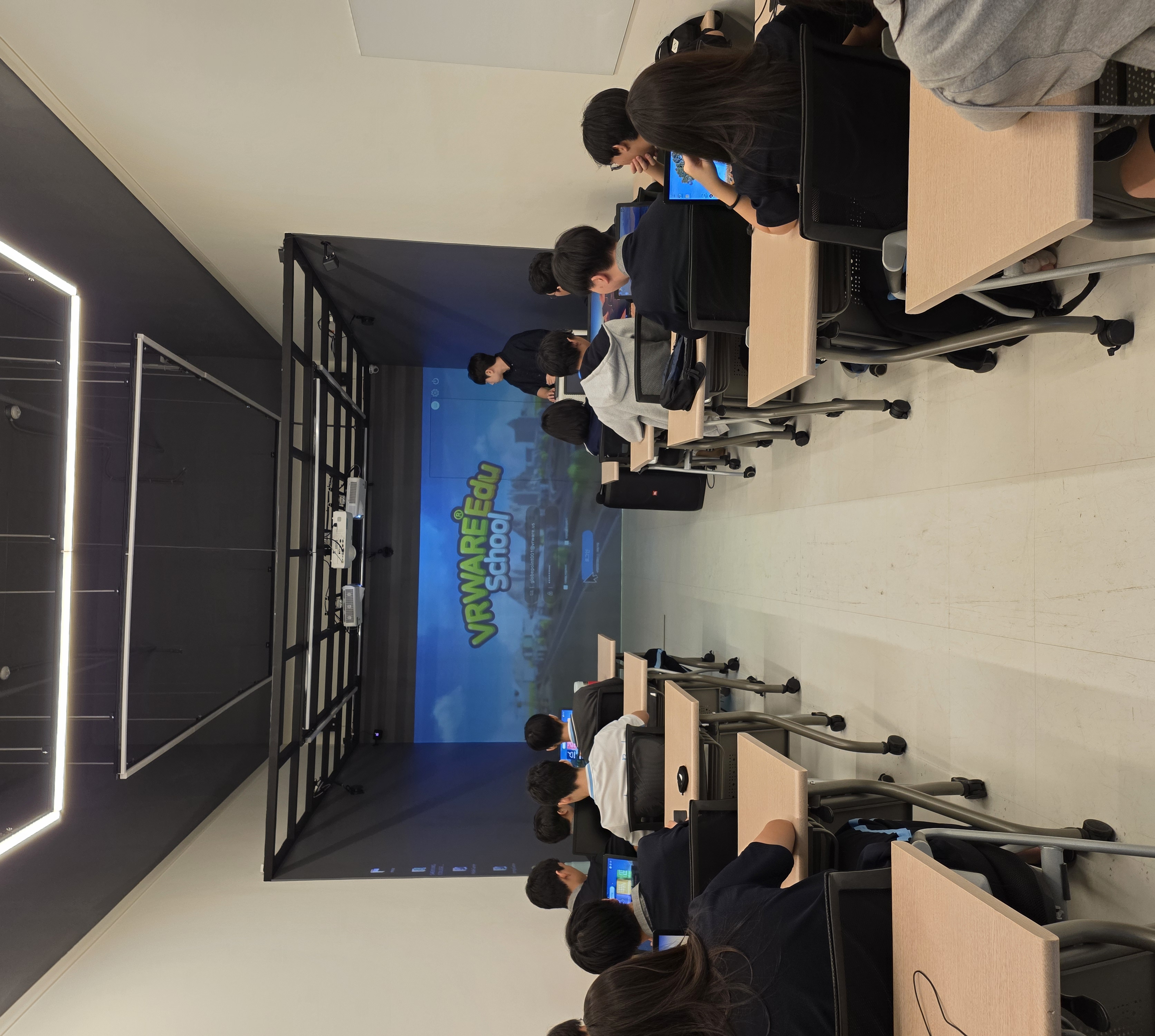 KakaoTalk_20261001_105218220_03.jpg